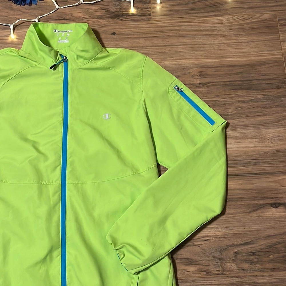 Lightweight Active Jacket - Picture 8 of 9